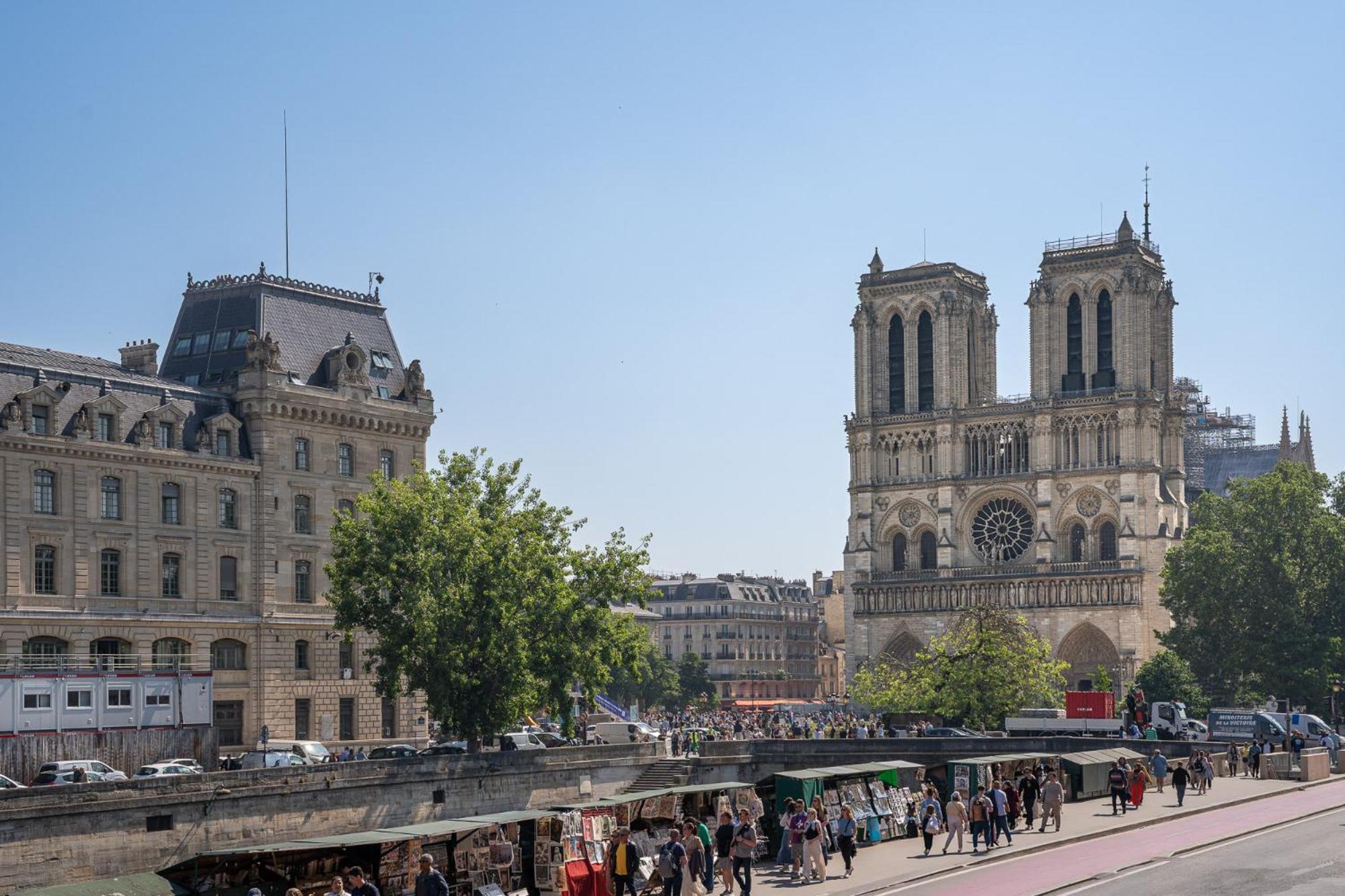 Apartment Spacieux A Deux Pas De Notre-dame Paris